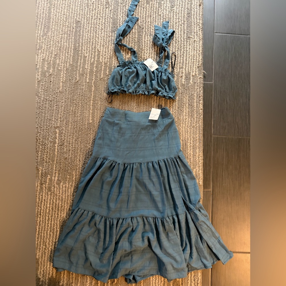 NWT skirt & top set